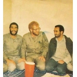 احمد کاظمی در کنار شهید خرازی | منبع: دانشنامه اسلامی