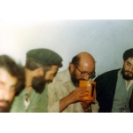 سیدمجتبی هاشمی در کنار شهید چمران | منبع: خبرگزاری دفاع مقدس