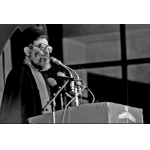 سخنرانی شهید آیت‌الله خامنه‌ای در مراسم اعزام صد هزار رزمنده به جبهه‌های جنگ در استادیوم آزادی