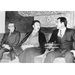 استقبال هواری بومدین (رئیس جمهور الجزایر) از محمدرضا پهلوی و صدام (معاون رئیس جمهور) ـ ۴ مارس ۱۹۷۵