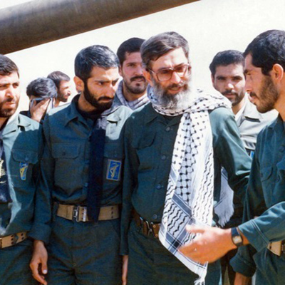 زيارة زعیم الاعلی السيد علي خامنئي لفرقة عاشوراء 31 في 19 أغسطس 1988